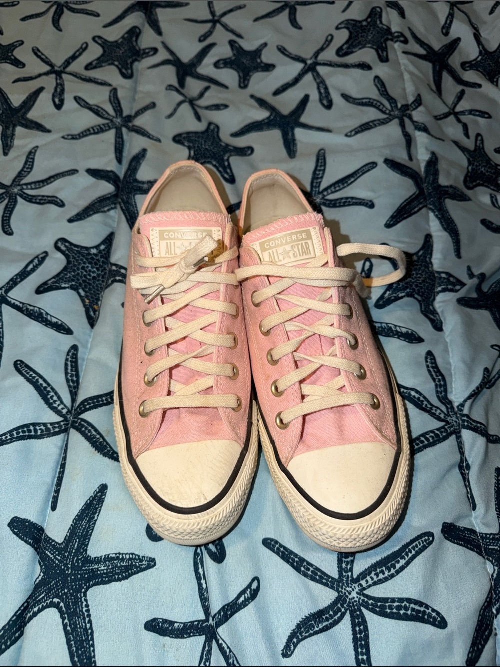 Converse Low Top Sneakers in Light Pink and White flowers